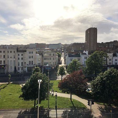 Richmond Place Balcony Apartment 布赖顿 外观 照片