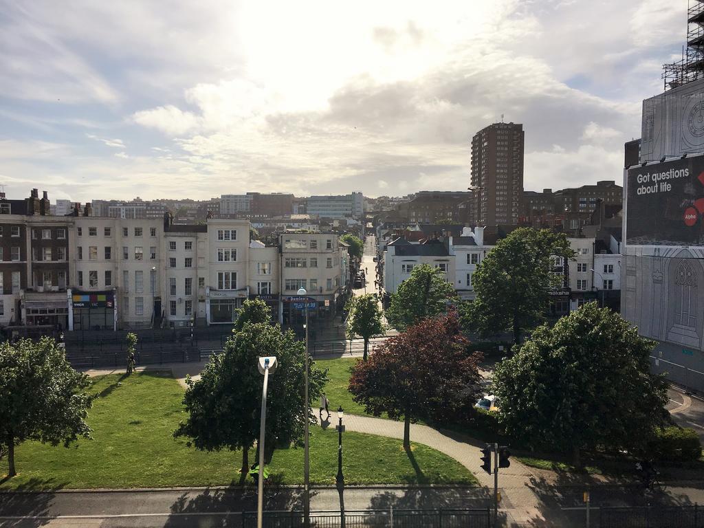 Richmond Place Balcony Apartment 布赖顿 外观 照片